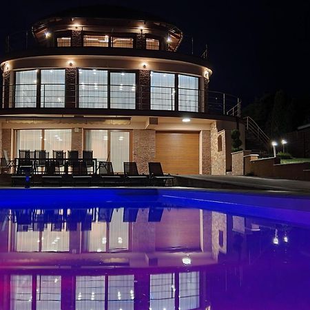 Royal Villa Кестхей Экстерьер фото